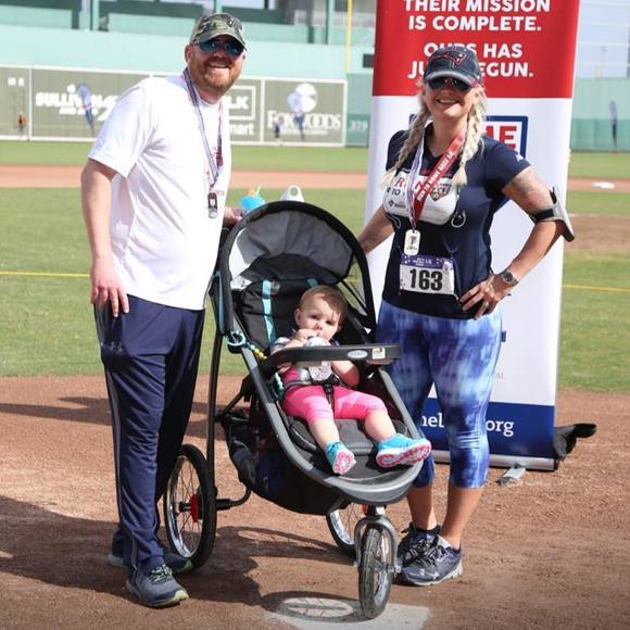 Meet your Posher, Stefanie - Picture 2 of 2